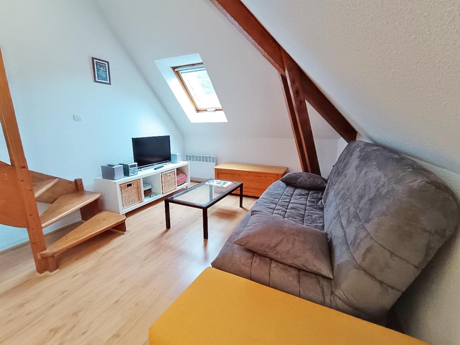 Bagnères-de-Luchon Chez Charlotte, T3 Duplex, Vue Montagne, Parking Gratuit, Ascenseur, 4 Personnes 아파트 외부 사진